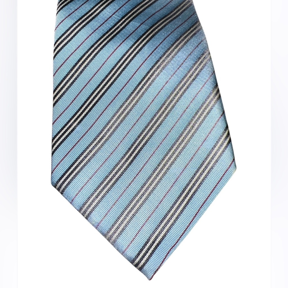 BURBERRY LONDON Made in England Striped Silk Power Tie Blue White +read - Picture 2 of 11